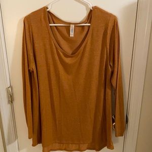 Lularoe XL mustard long sleeve tee.
